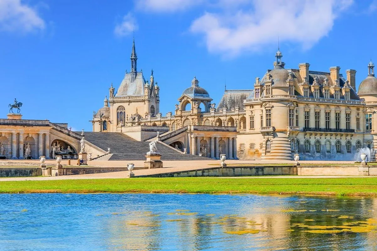 Iconisch Frans kasteel vraagt publiek om 68 miljoen euro